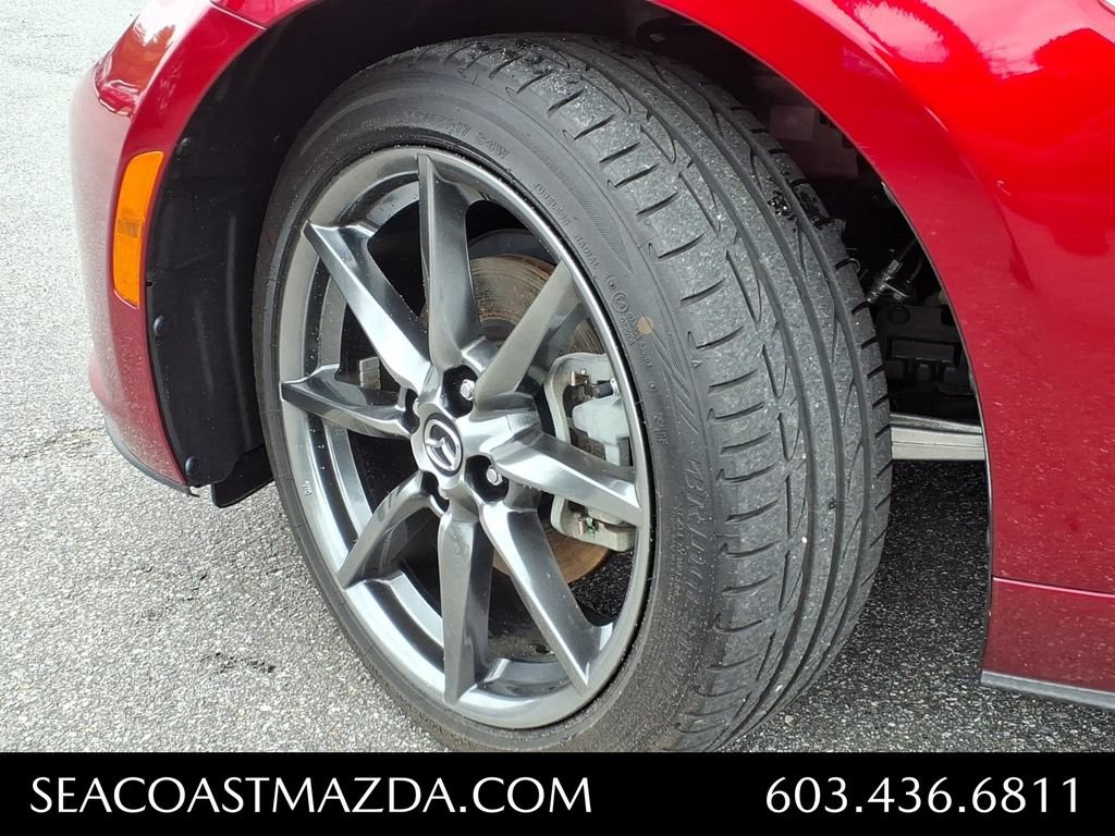 Used 2019 MAZDA MX-5 Miata RF Grand Touring w/ GT-S Package RWD image 8