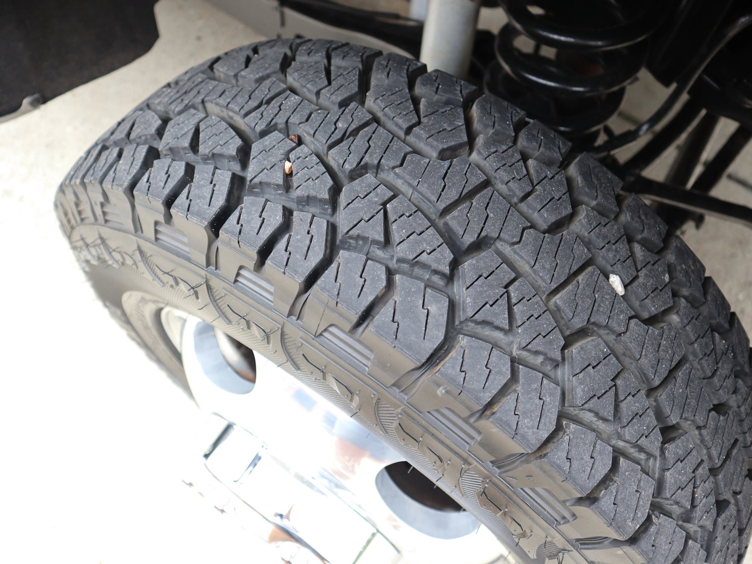 Used 2015 Ford F350 Lariat w/ Lariat Interior Package image 38