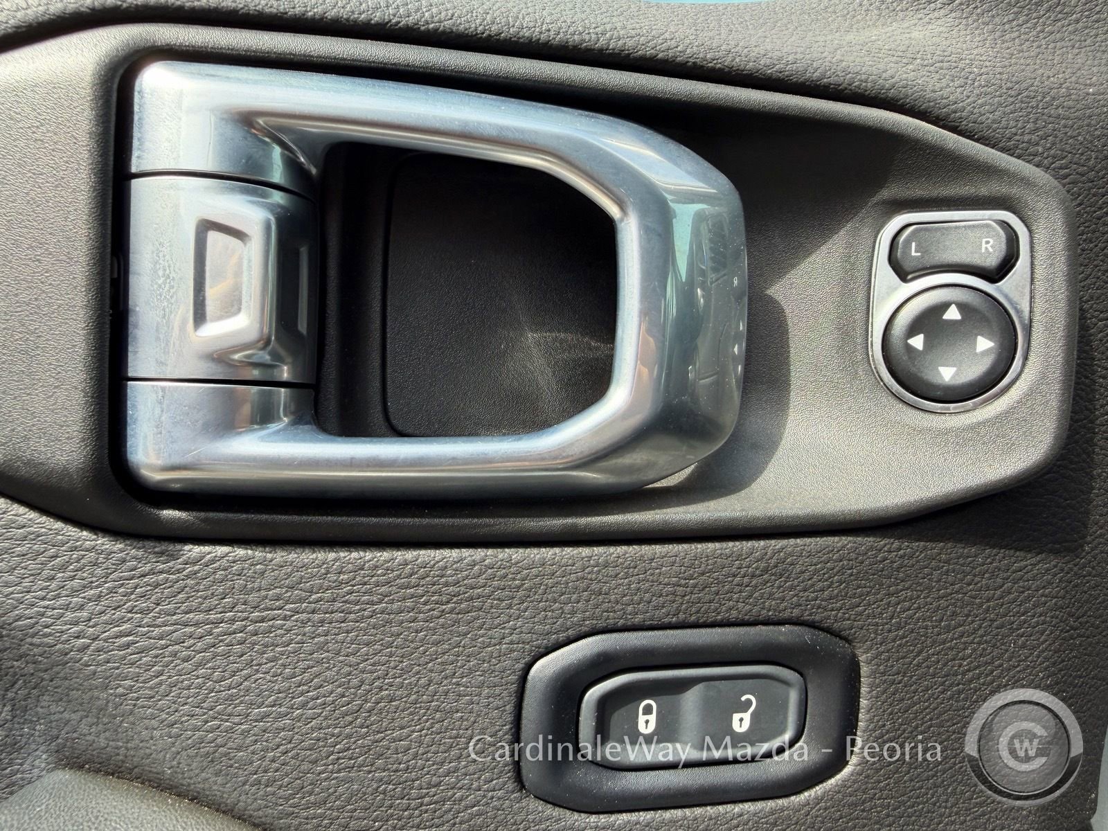 Used 2024 Jeep Wrangler High Altitude image 18