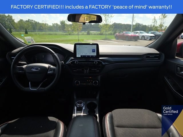 Used 2025 Ford Escape ST-Line Select AWD/4WD image 22