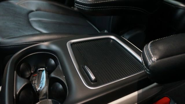 Used 2024 Chrysler Pacifica Touring-L image 22