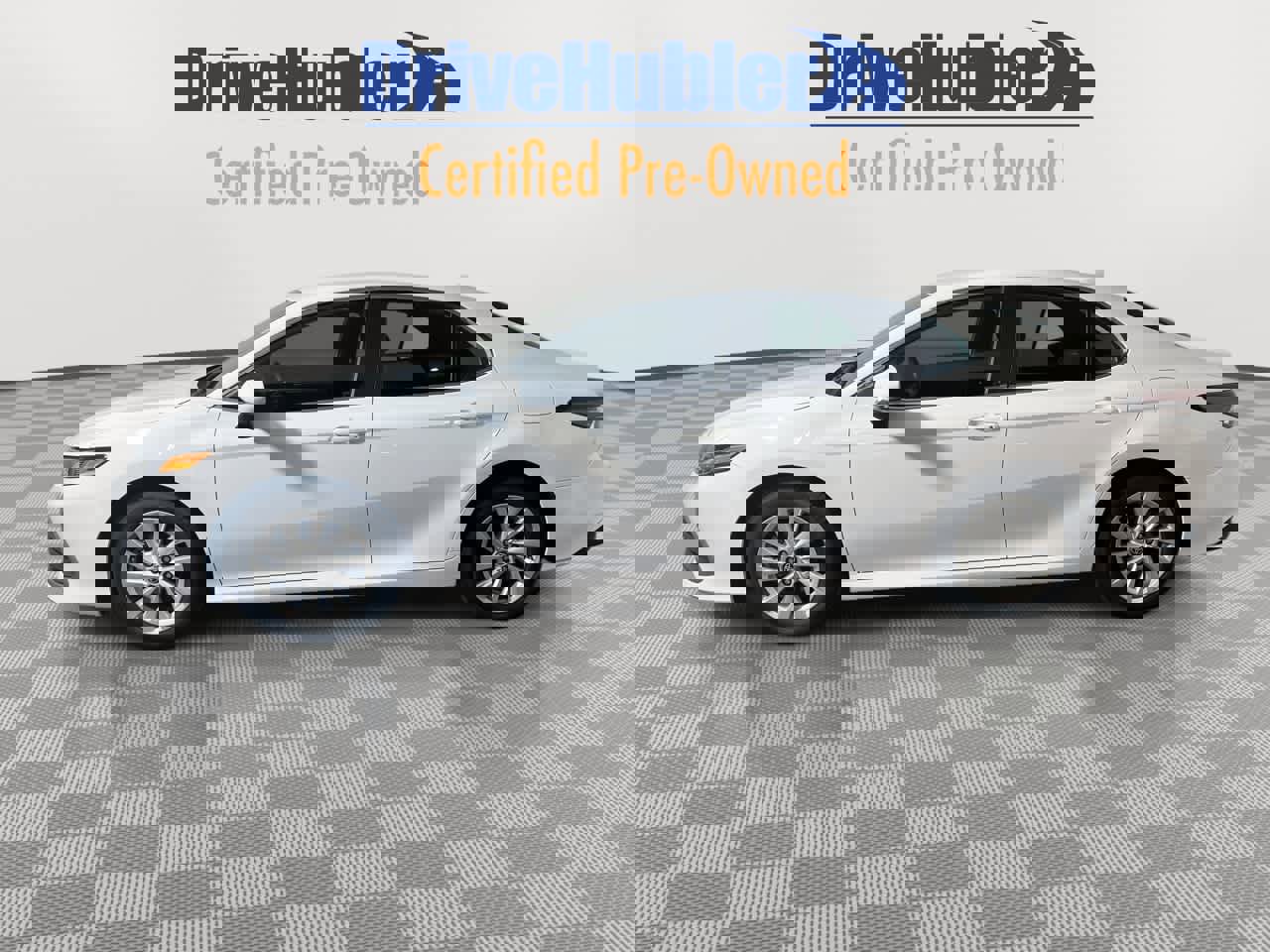 Used 2023 Toyota Camry LE image 5