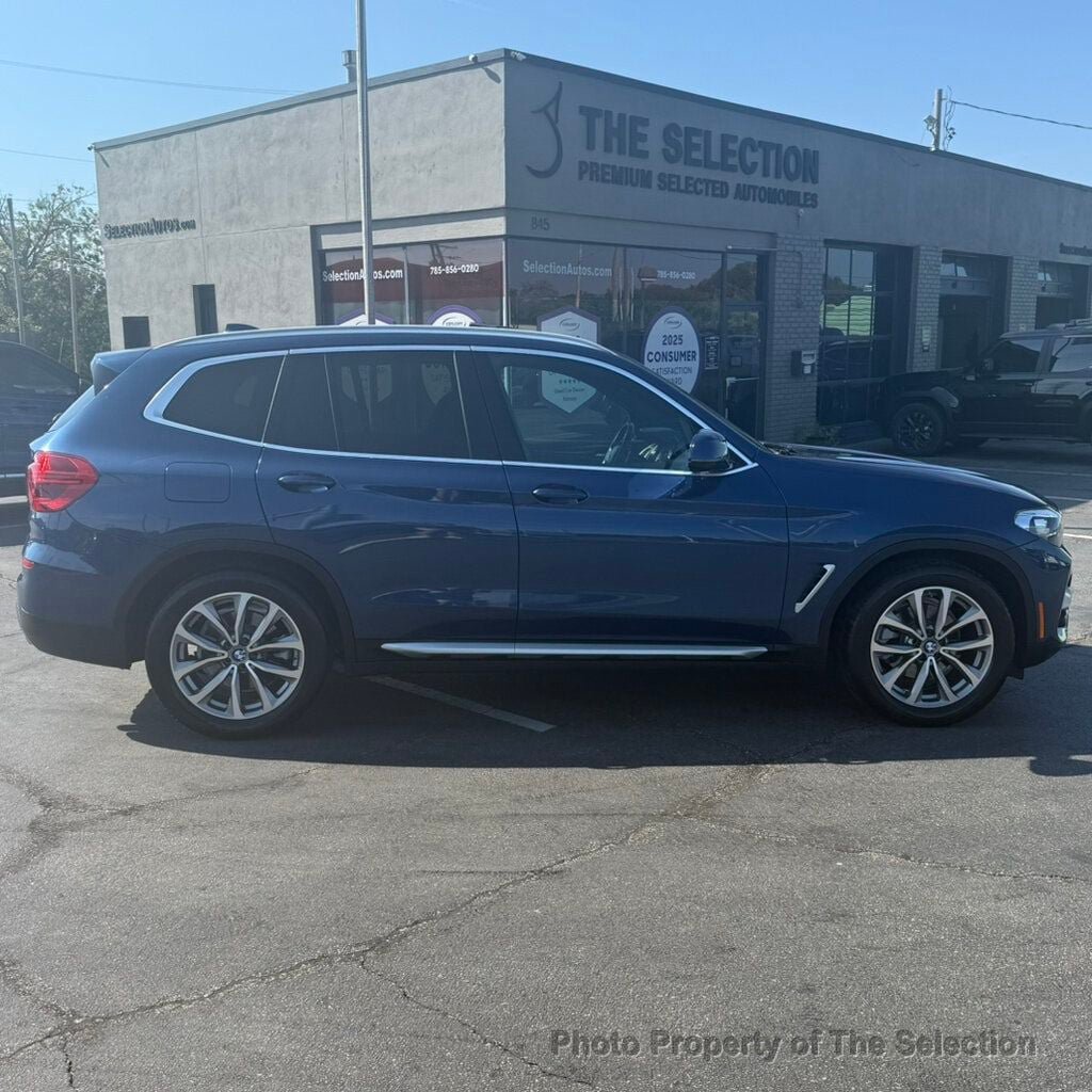 Used 2019 BMW X3 xDrive30i w/ Driving Assistance Package AWD/4WD image 17