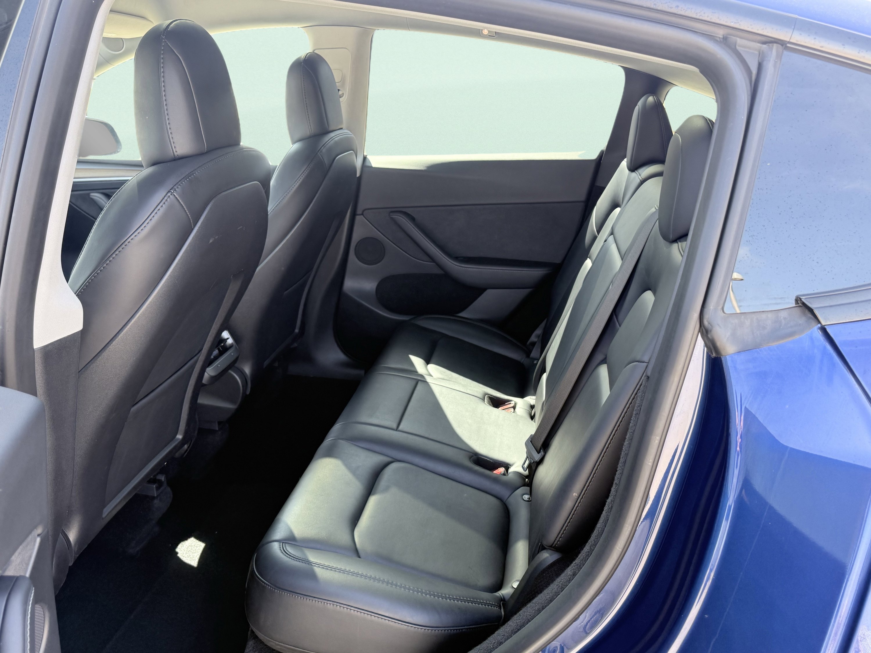 Used 2023 Tesla Model Y Performance image 32