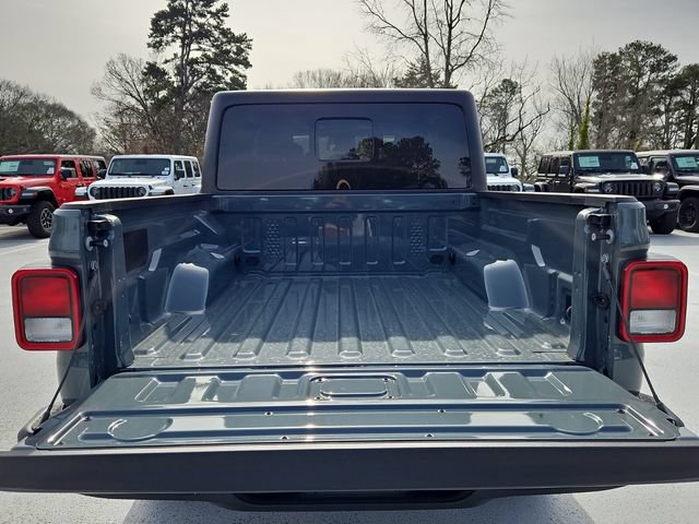 New 2026 Jeep Gladiator Sport AWD/4WD image 25
