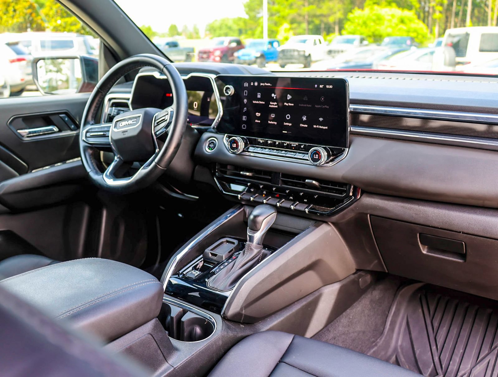 Used 2024 GMC Canyon Elevation w/ Elevation Premium Package RWD image 12