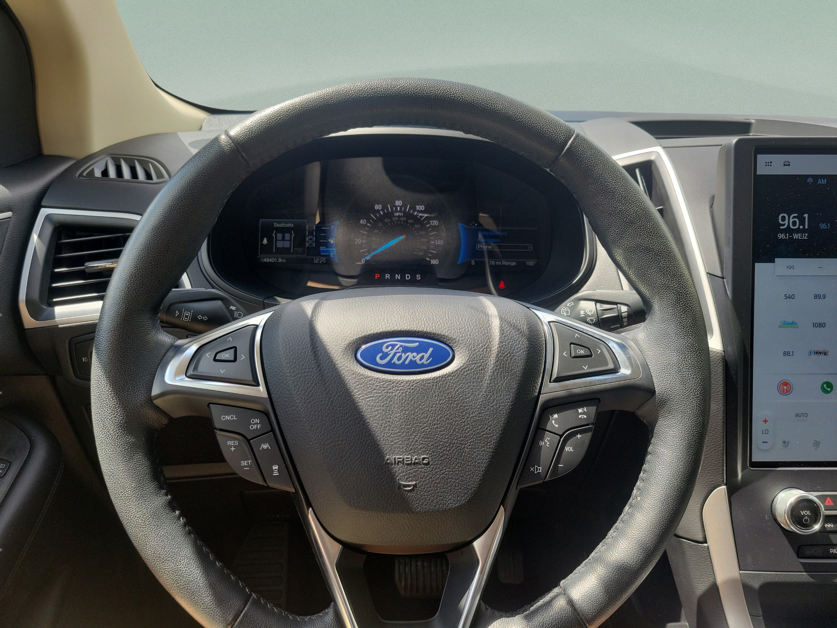 Used 2022 Ford Edge SEL w/ Convenience Package AWD/4WD image 17