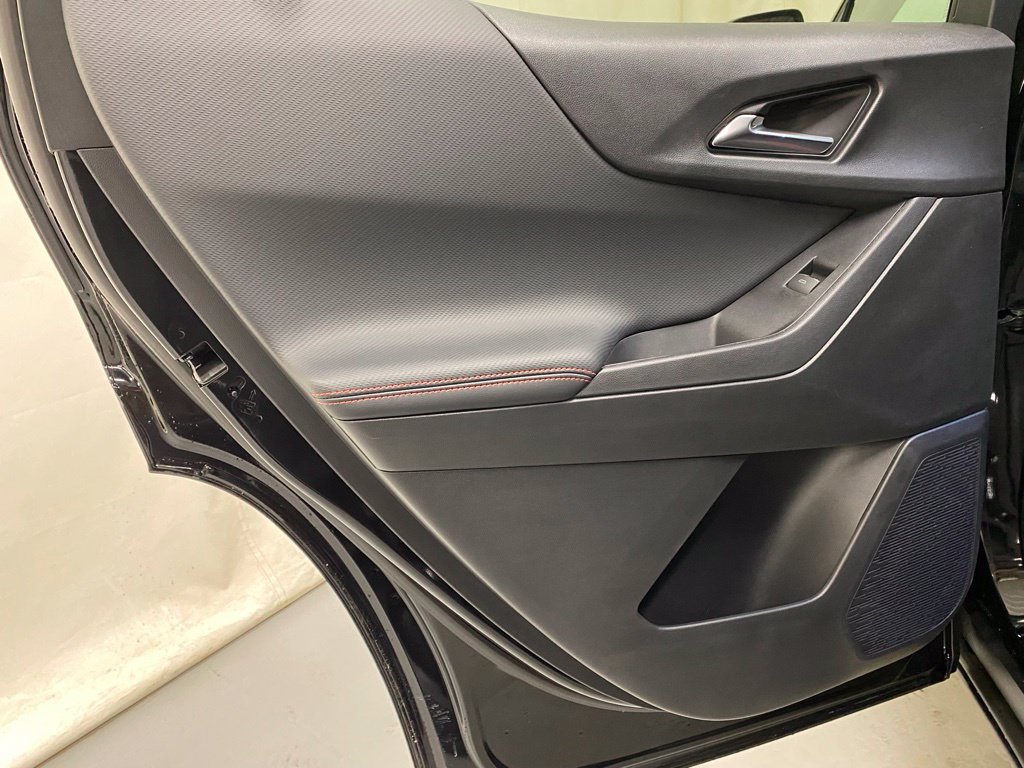 New 2027 Chevrolet Equinox RS w/ LPO, Floor Liner Package AWD/4WD image 12