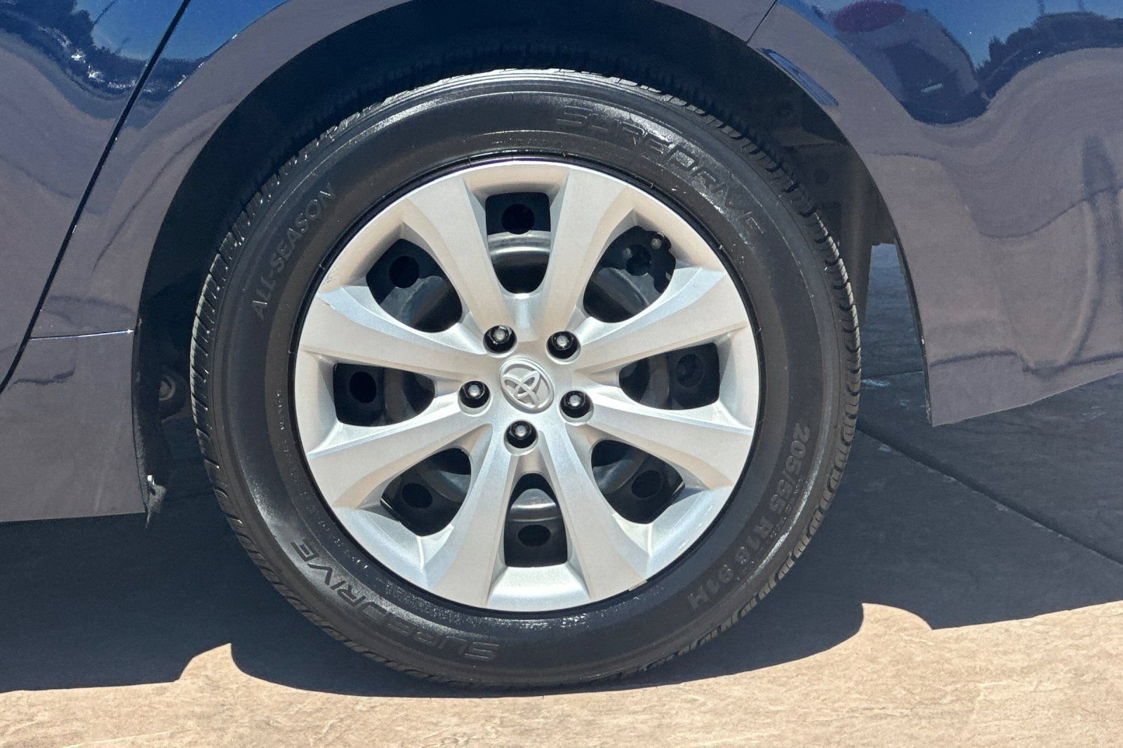Certified 2024 Toyota Corolla LE FWD image 31