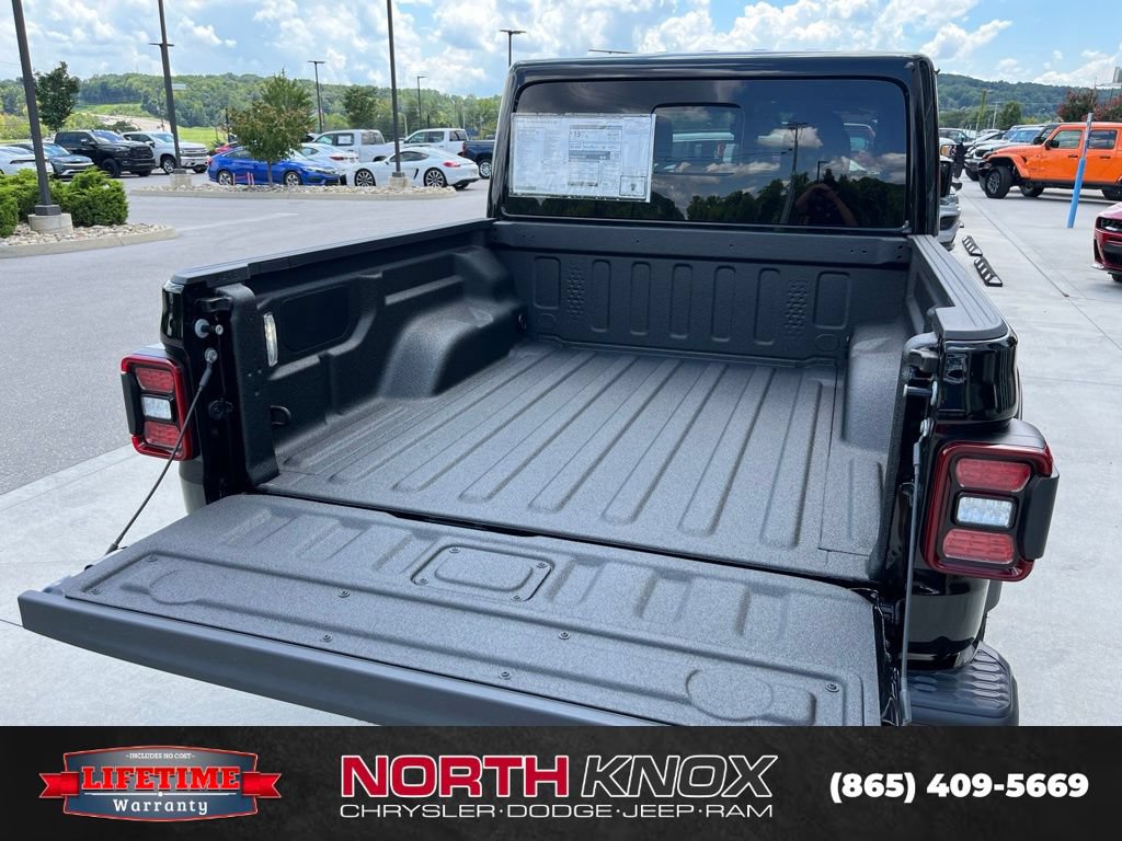 New 2026 Jeep Gladiator Rubicon AWD/4WD image 19