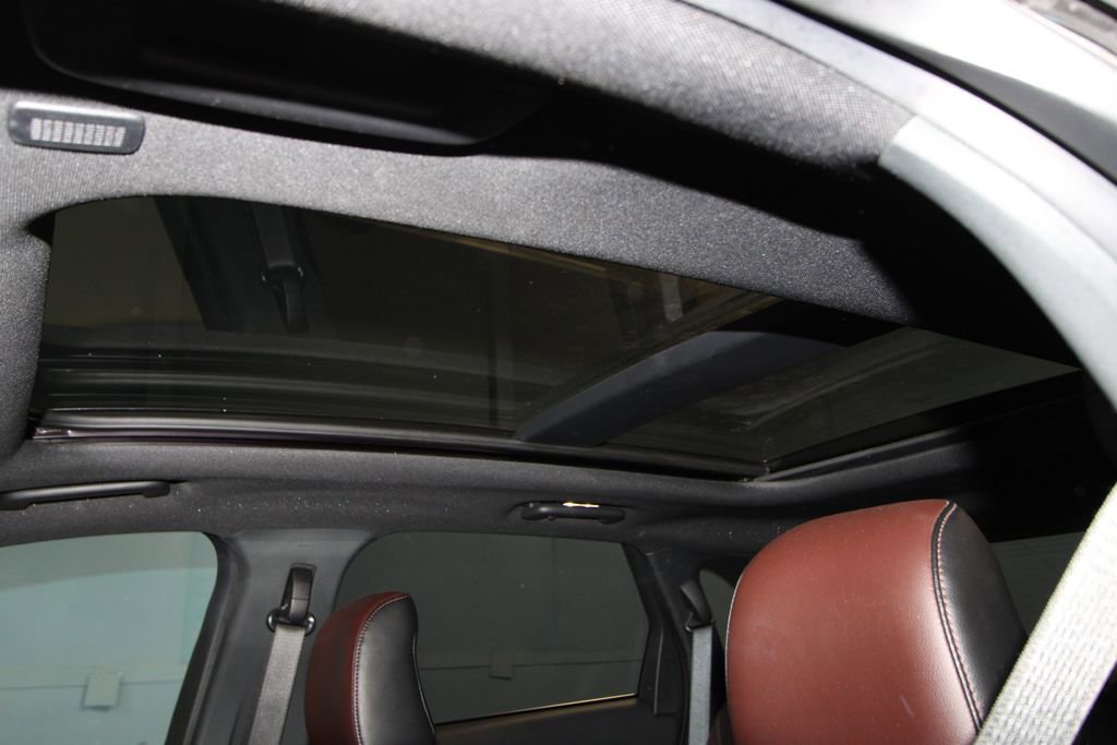 Used 2022 Ford Edge Titanium w/ Equipment Group 301A AWD/4WD image 19