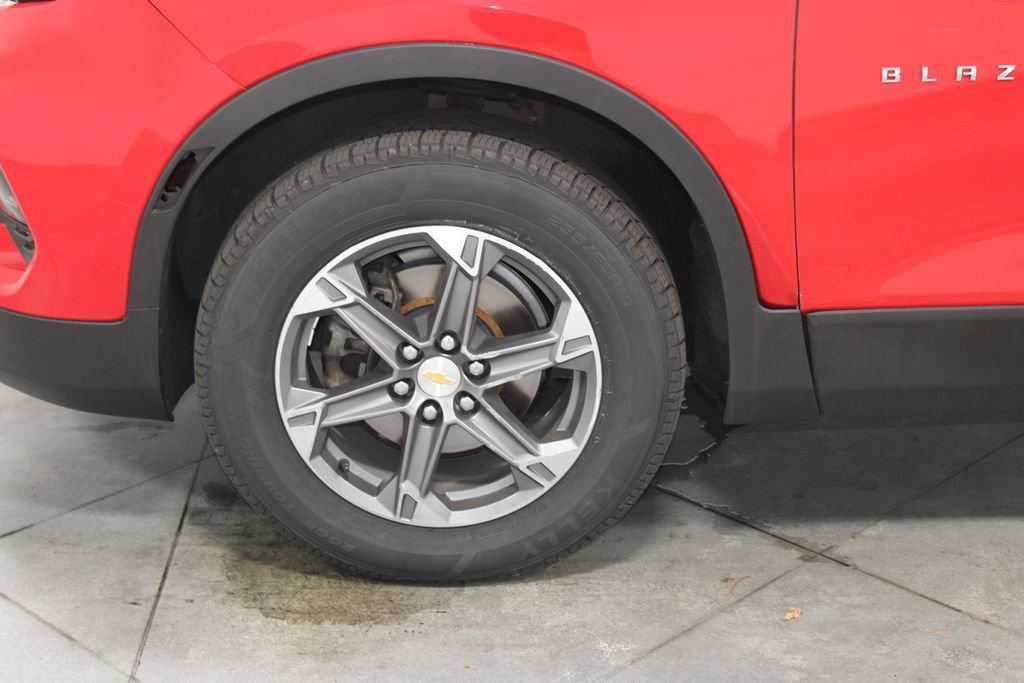 Used 2024 Chevrolet Blazer LT image 16