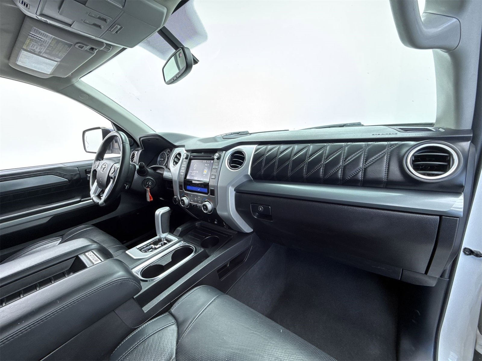 Used 2015 Toyota Tundra Platinum image 16