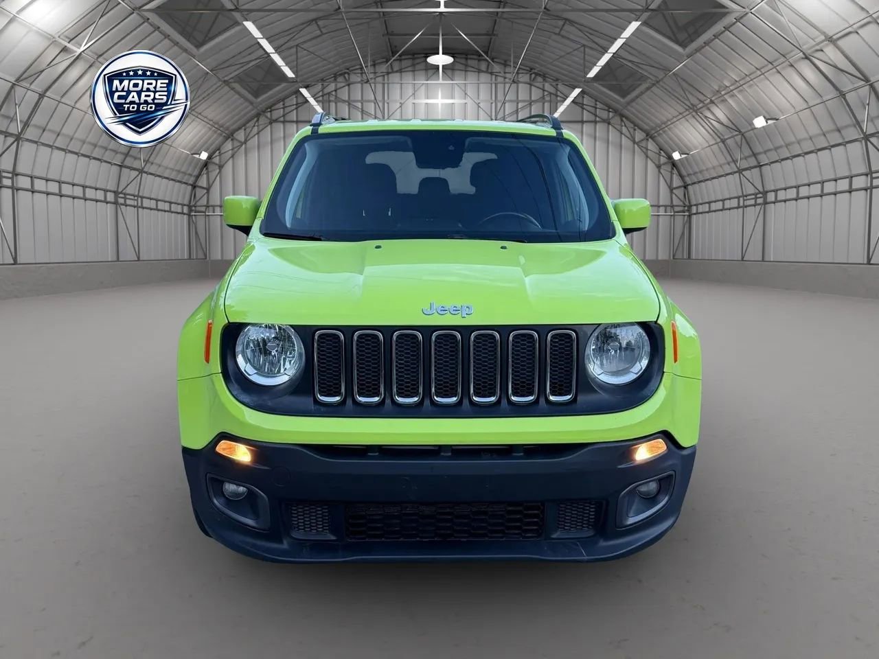 Used 2018 Jeep Renegade Latitude w/ Cold Weather Group FWD image 2