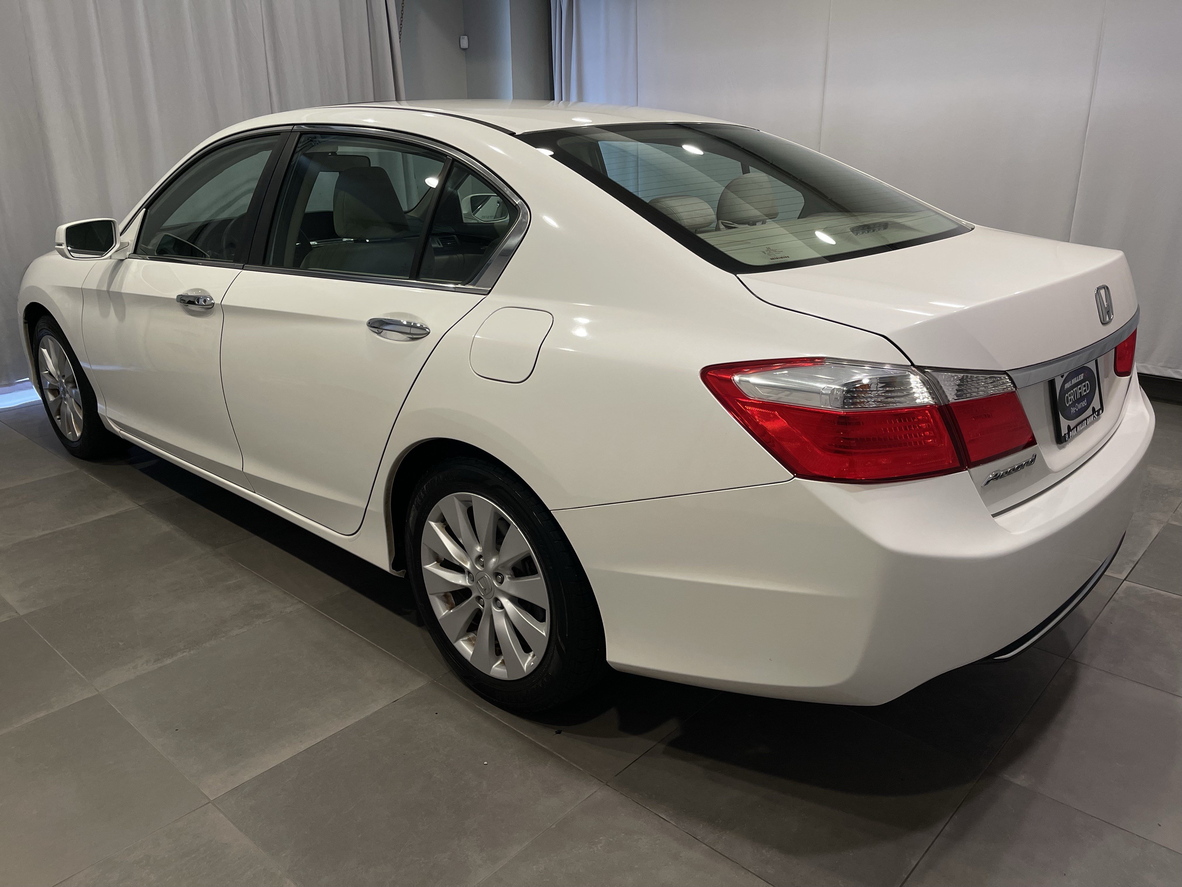 Used 2013 Honda Accord EX image 4