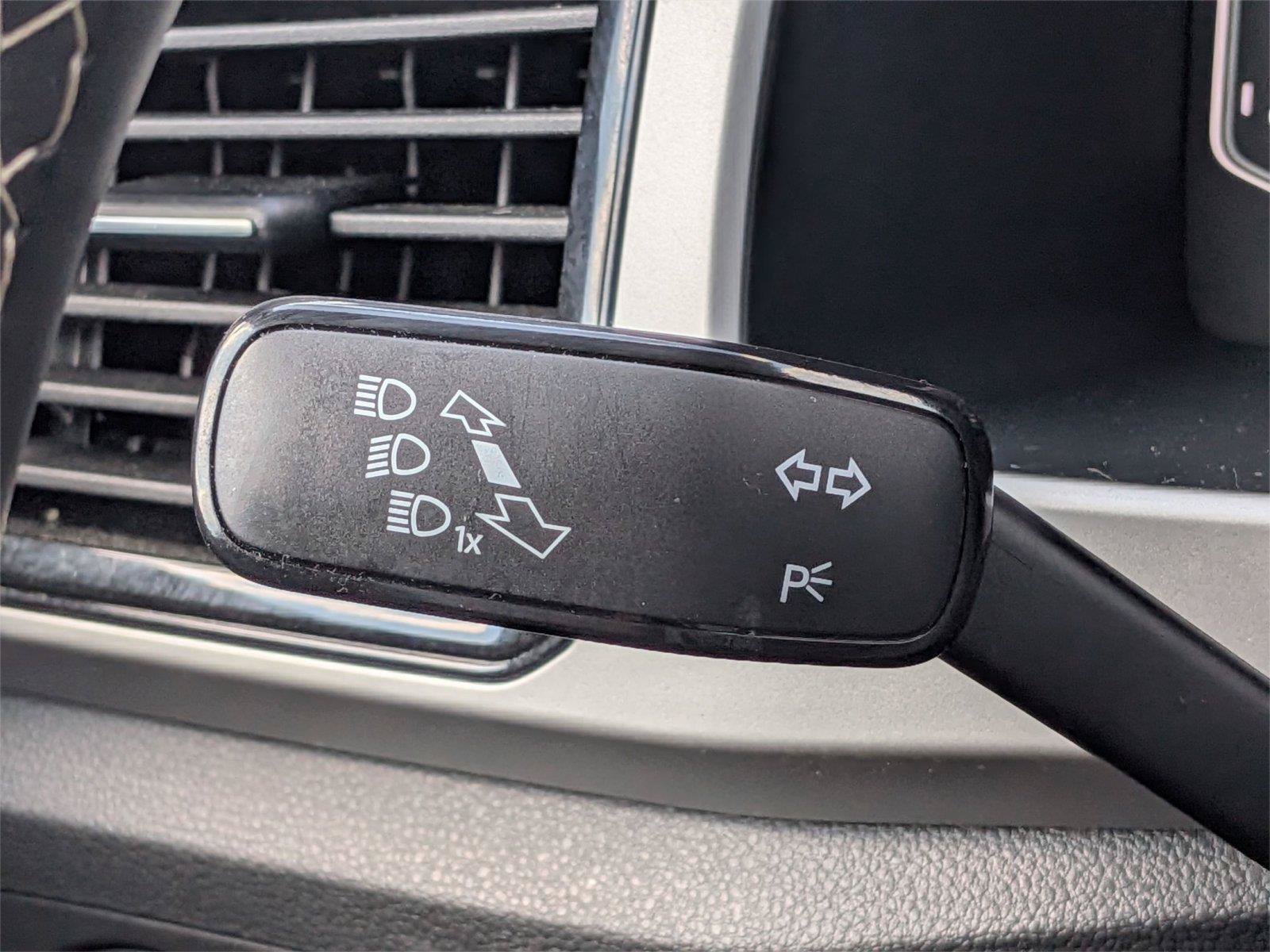 Used 2023 Volkswagen Atlas SE AWD/4WD image 25