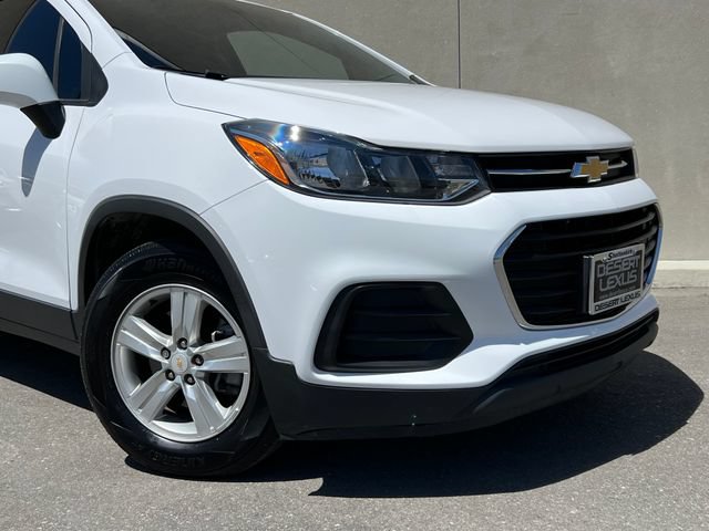 Used 2020 Chevrolet Trax LS w/ Tint and Cruise Package FWD video 2