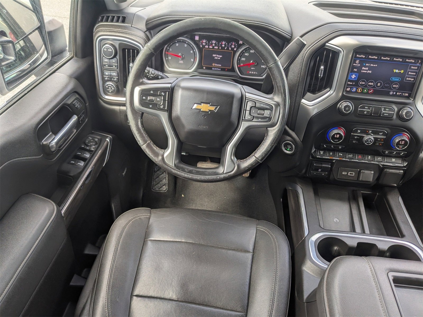 Used 2022 Chevrolet Silverado 2500 LTZ w/ LTZ Convenience Package image 17