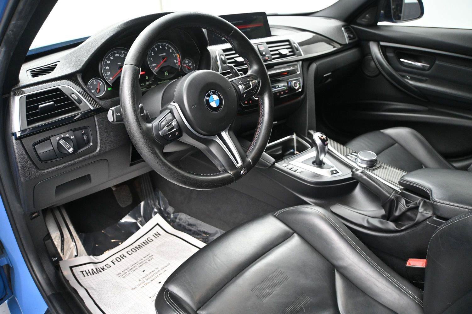 Used 2018 BMW M3 RWD image 2
