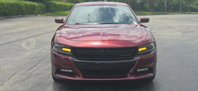 Used 2017 Dodge Charger SXT w/ Plus Group RWD image 11
