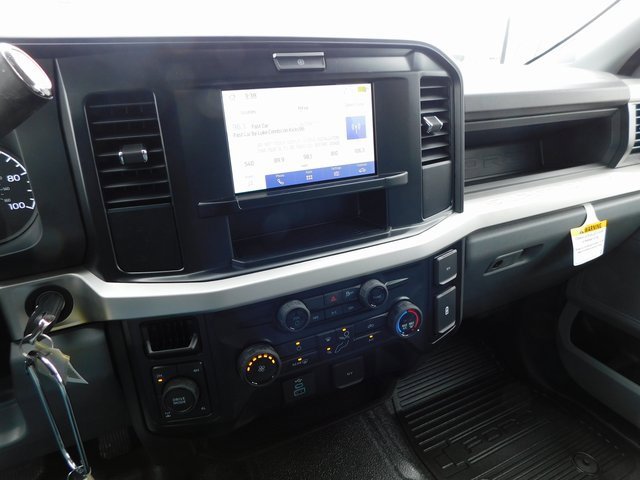 New 2025 Ford F350 XL w/ XL Off-Road Package image 32