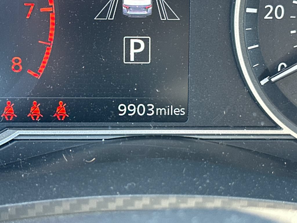 Used 2025 Nissan Versa SV w/ Trunk Package FWD image 4