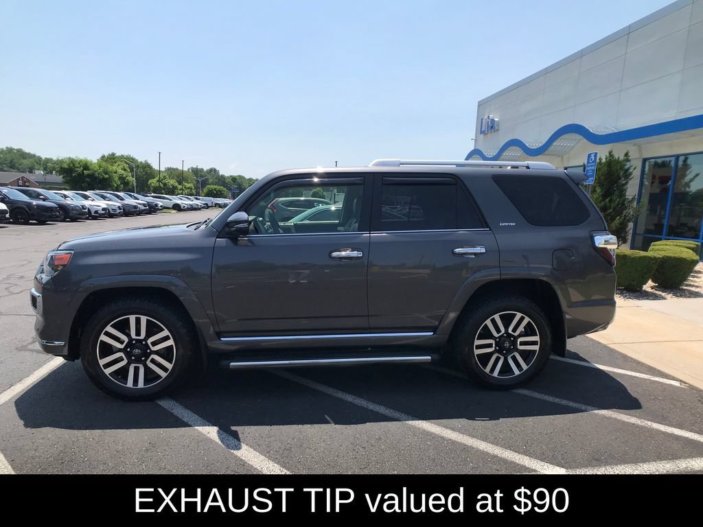 Used 2018 Toyota 4Runner Limited AWD/4WD image 7