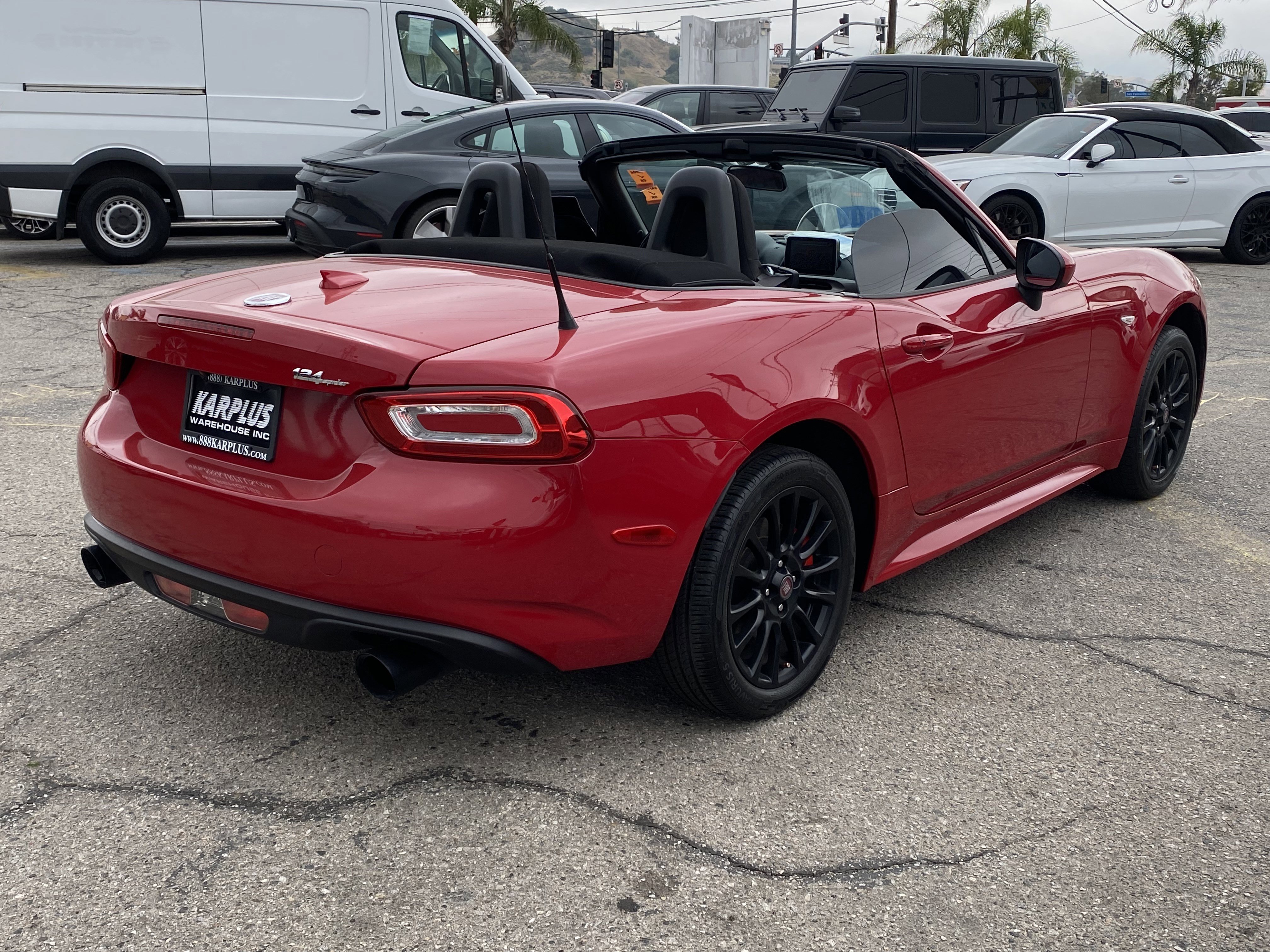 Used 2018 FIAT 124 Spider Classica w/ Technology & Siriusxm Group image 8