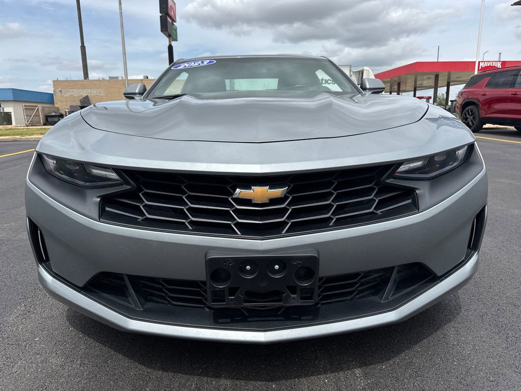 Used 2023 Chevrolet Camaro LT image 9
