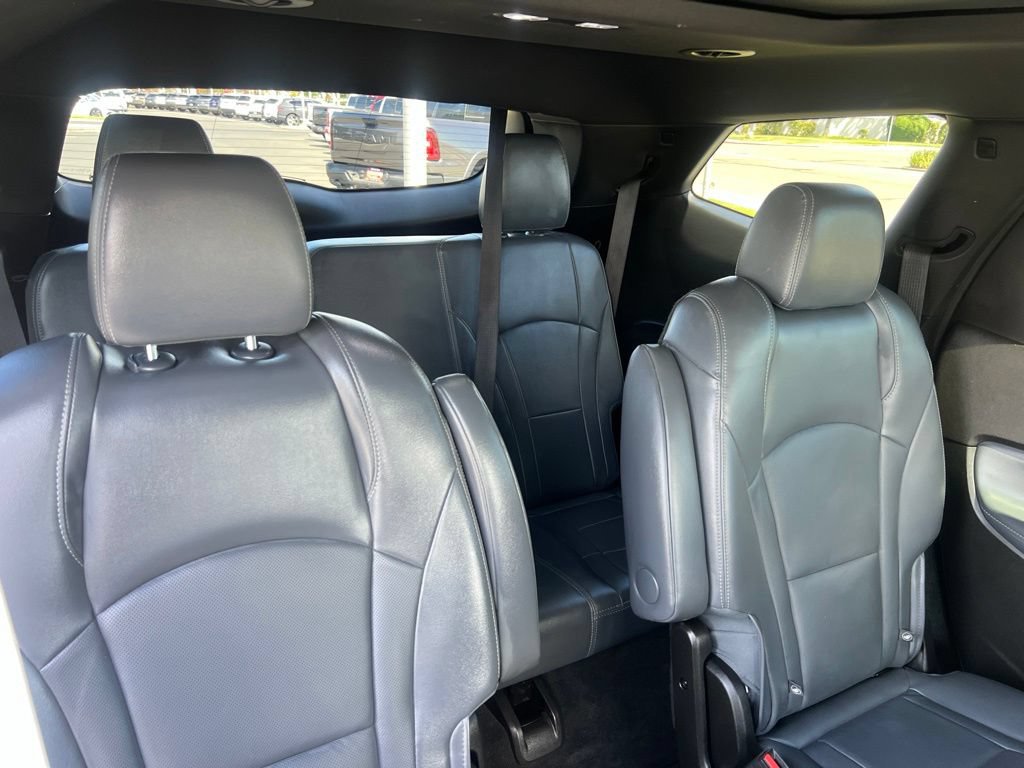 Used 2023 Buick Enclave Essence w/ Experience Buick Package FWD image 48