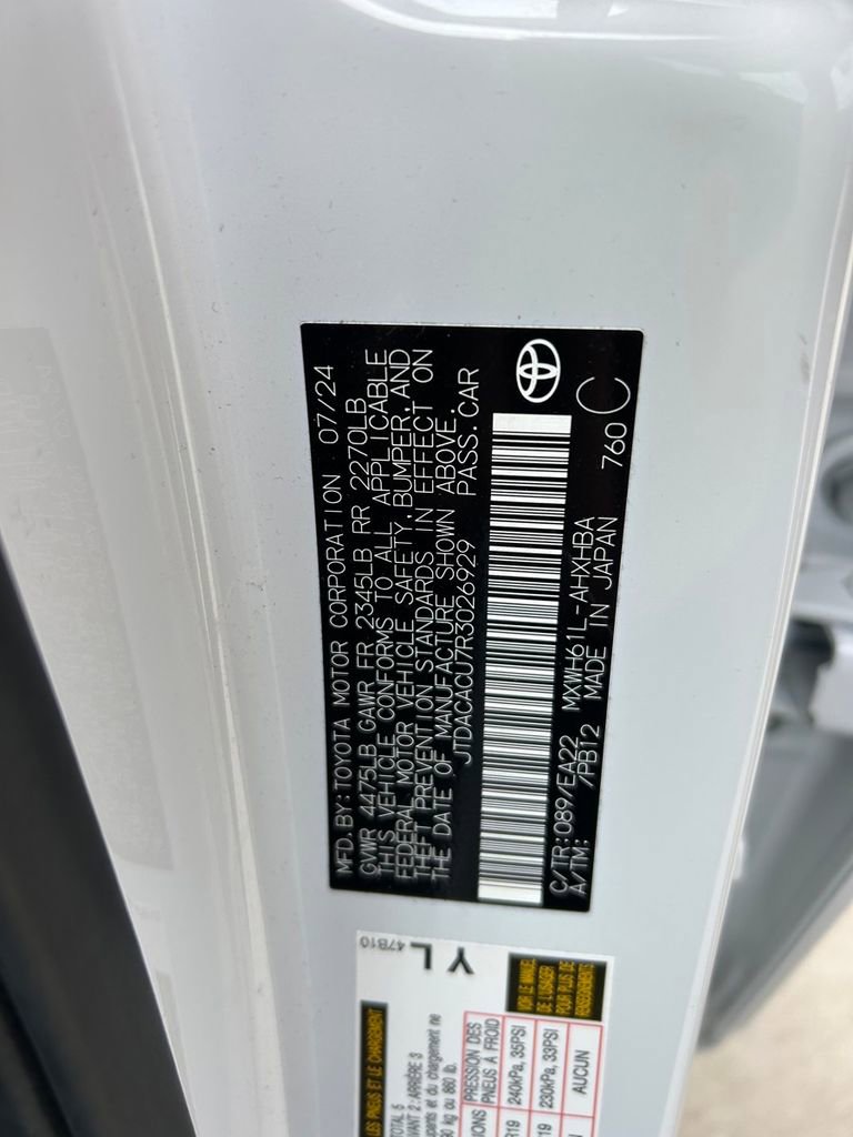 Used 2024 Toyota Prius Prime Premium w/ Advanced Technology Package image 10