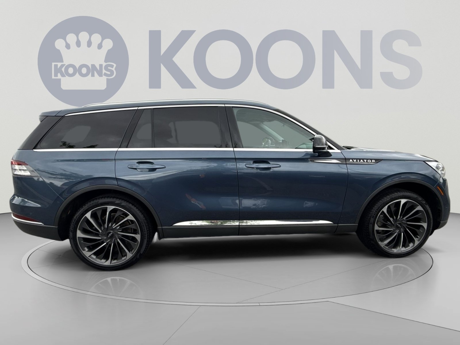 Used 2020 Lincoln Aviator Reserve w/ Equipment Group 202A AWD/4WD image 8