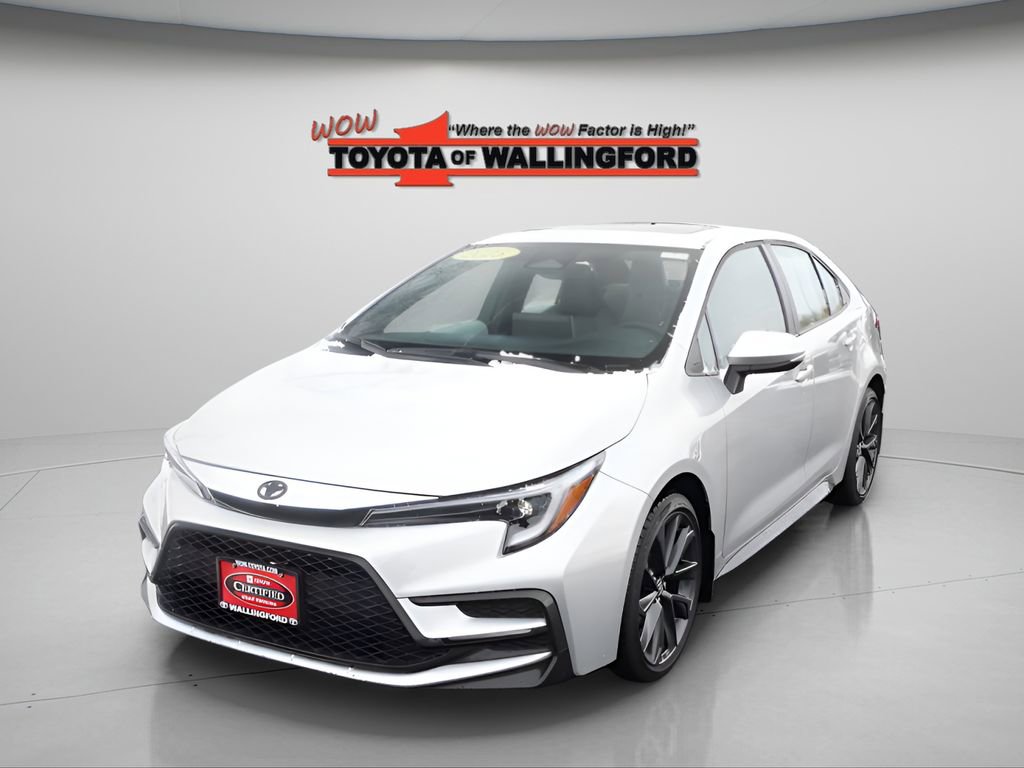 Certified 2025 Toyota Corolla SE w/ SE Premium Package FWD image 1