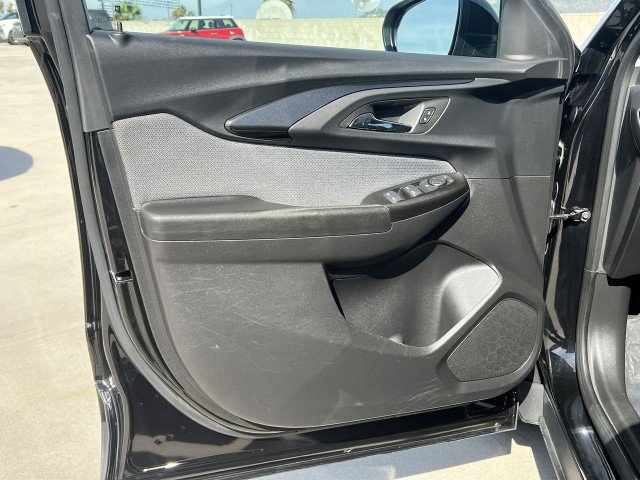 Used 2023 Chevrolet TrailBlazer LT image 21