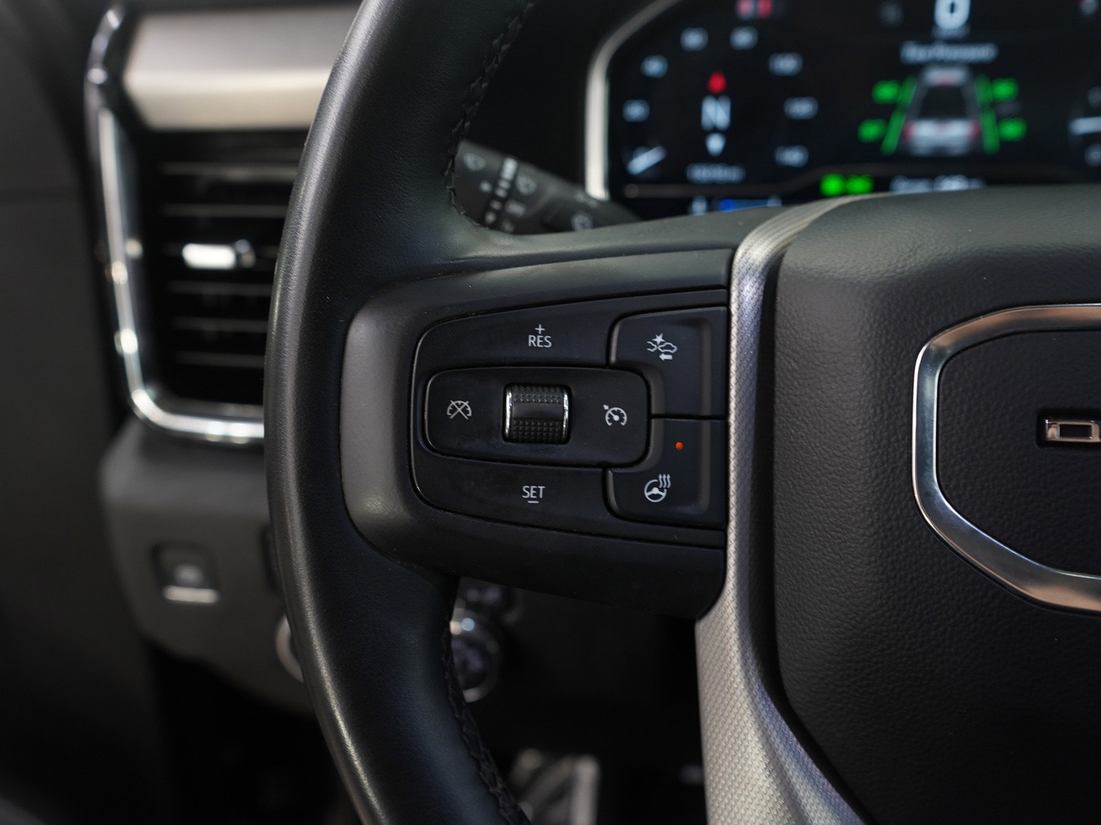 Used 2025 GMC Sierra 2500 Denali w/ Denali Reserve Package image 17