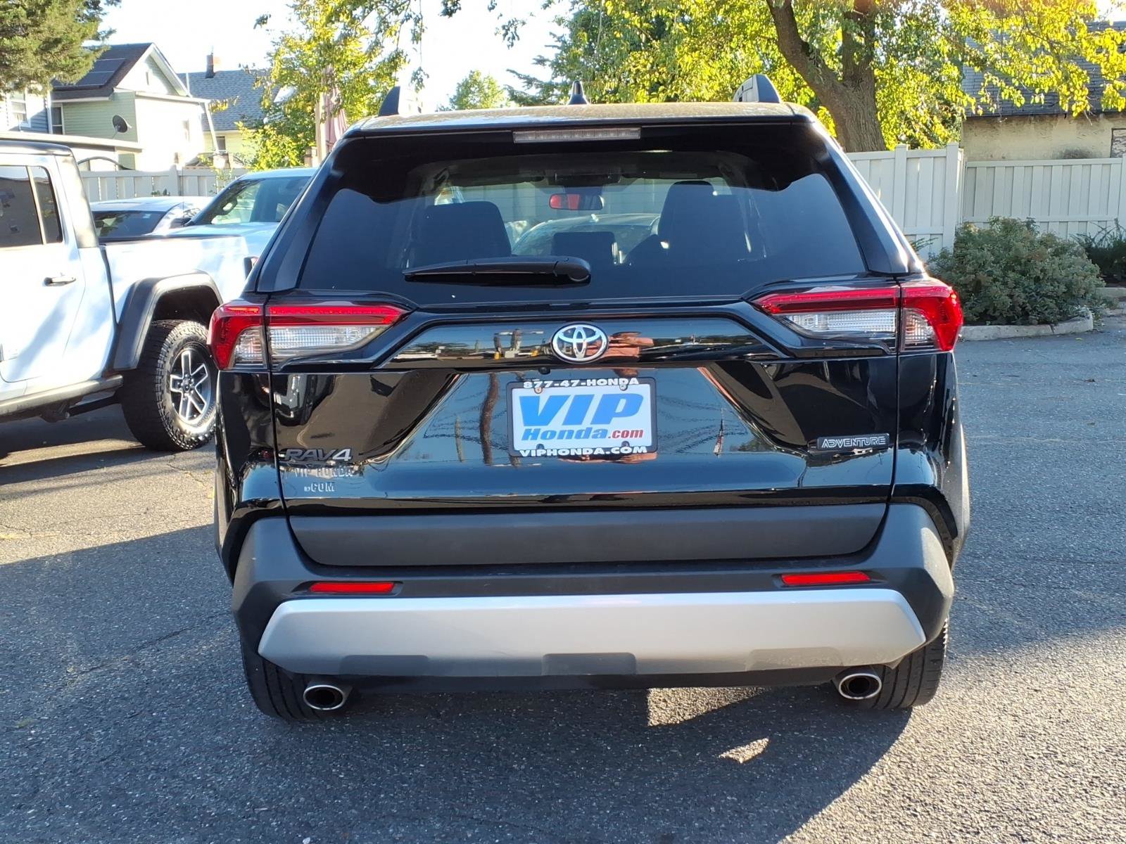 Used 2024 Toyota RAV4 Adventure AWD/4WD image 5