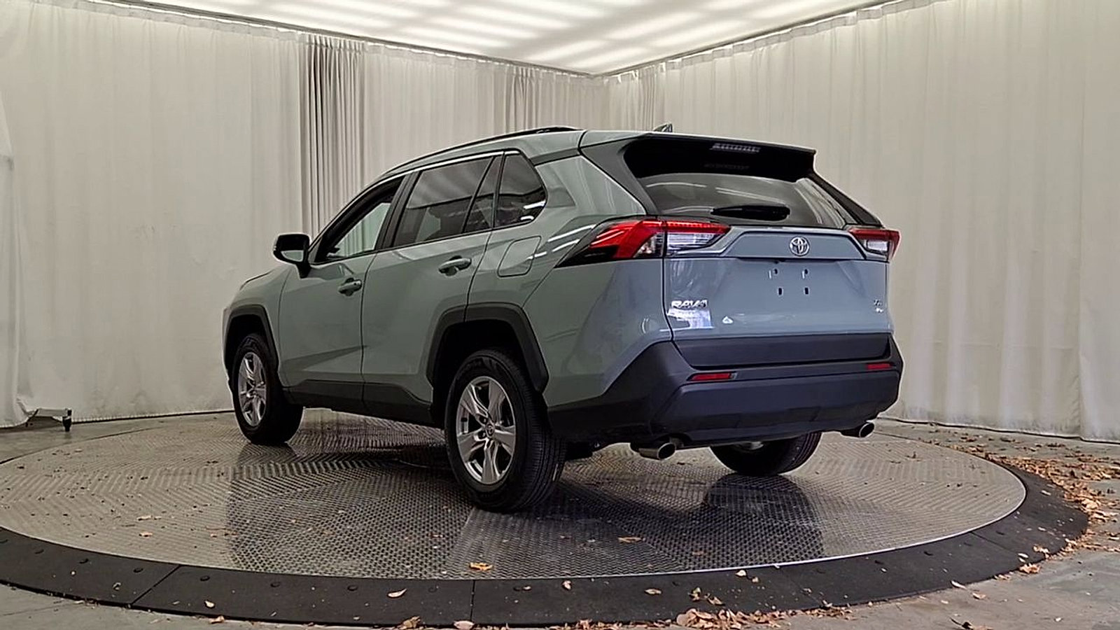 Certified 2022 Toyota RAV4 XLE image 9