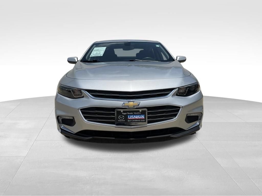 Used 2016 Chevrolet Malibu LT FWD image 2