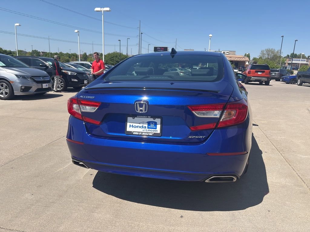 Used 2022 Honda Accord Sport image 6