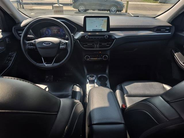 Used 2022 Ford Escape Titanium image 41
