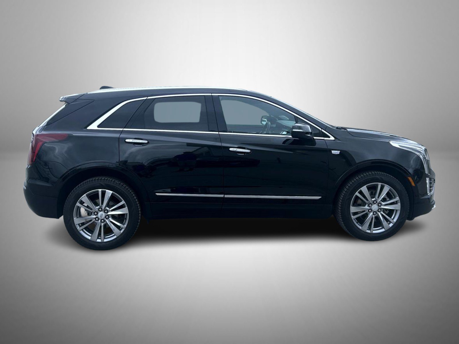 Certified 2023 Cadillac XT5 Premium Luxury AWD/4WD image 4
