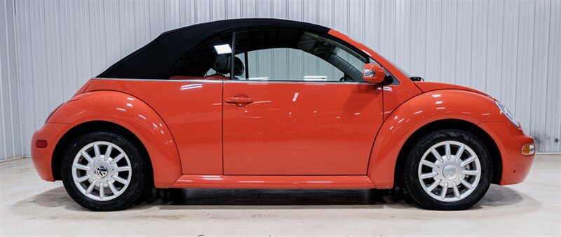 Used 2004 Volkswagen Beetle GLS FWD image 21