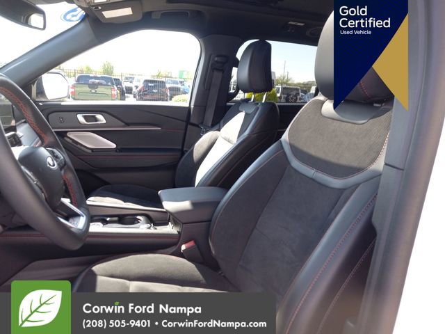 Used 2025 Ford Explorer ST image 26