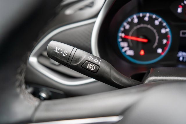 Used 2025 Chevrolet Malibu LT w/ Sport Edition image 23