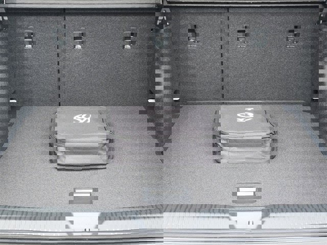 New 2026 Volkswagen ID.4 Pro image 30