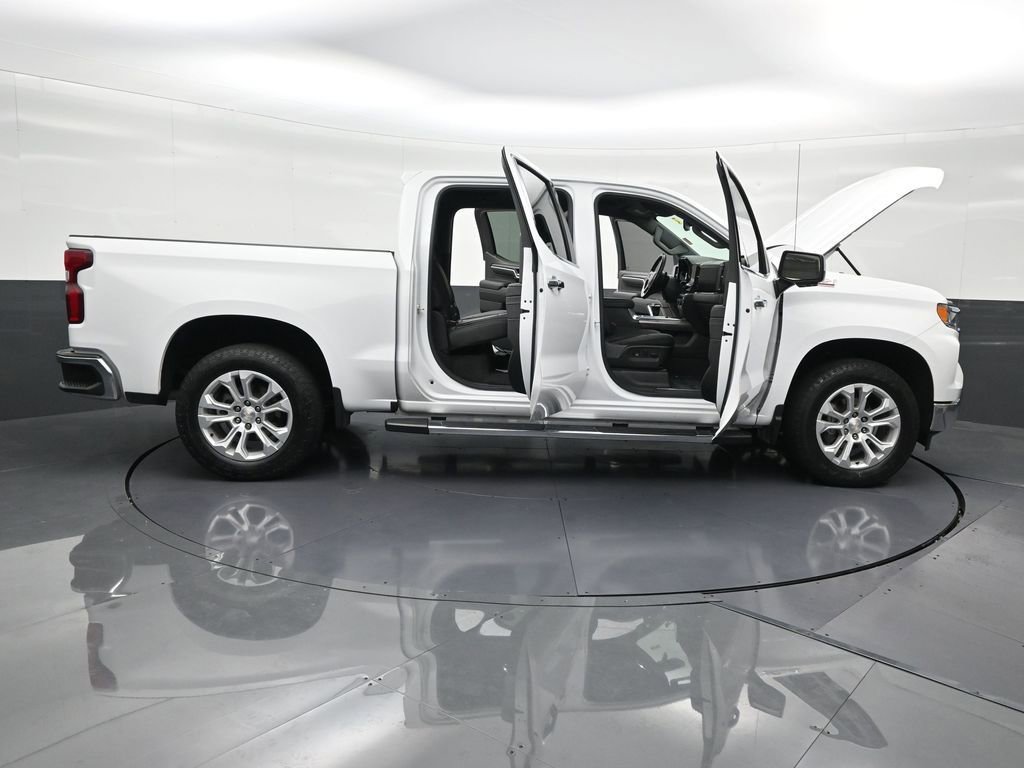 Used 2022 Chevrolet Silverado 1500 LTZ w/ Z71 Off-Road Package image 33