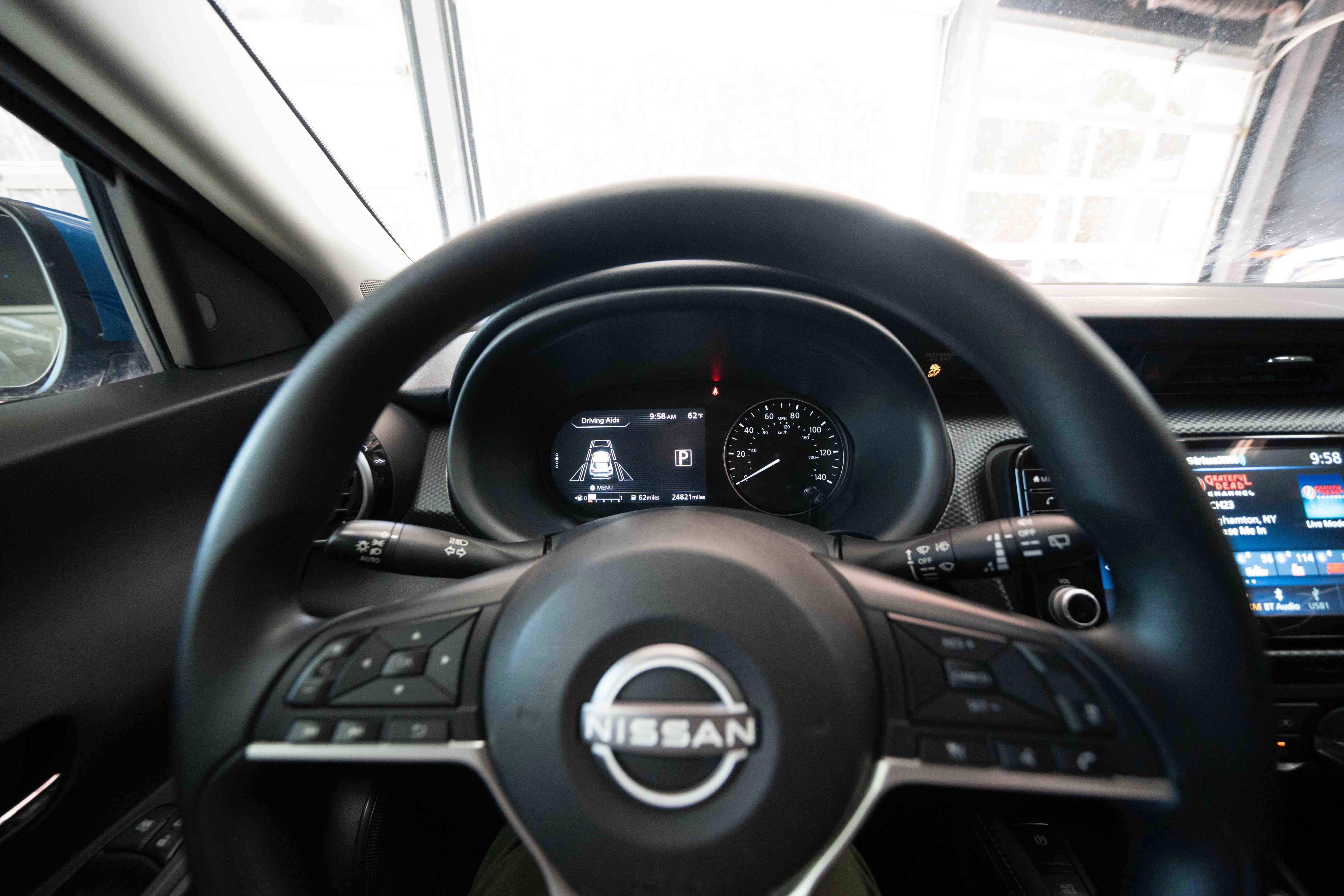 Used 2024 Nissan Kicks SV image 15