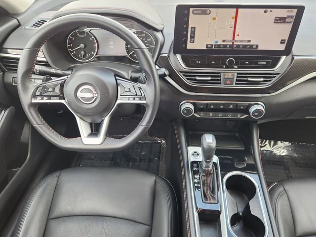 Used 2024 Nissan Altima 2.5 SR w/ SR Premium Package image 28