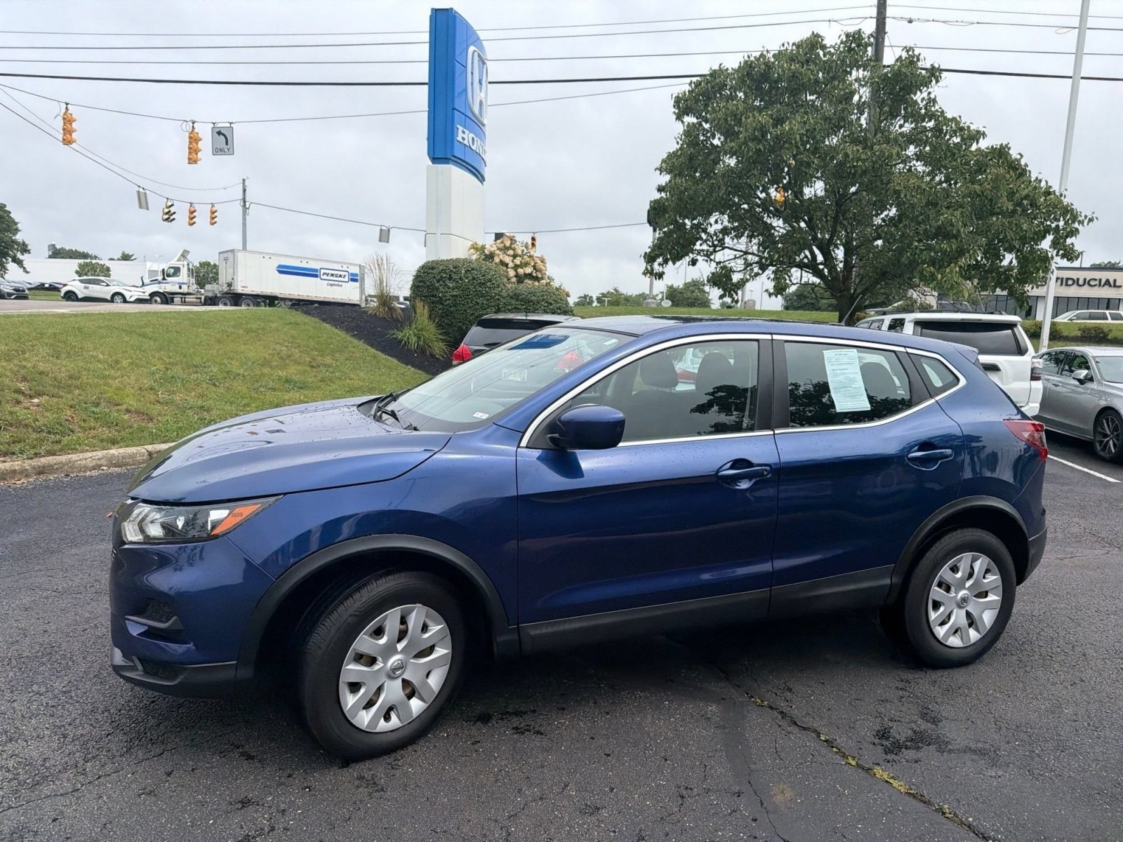 Used 2020 Nissan Rogue Sport S AWD/4WD image 13