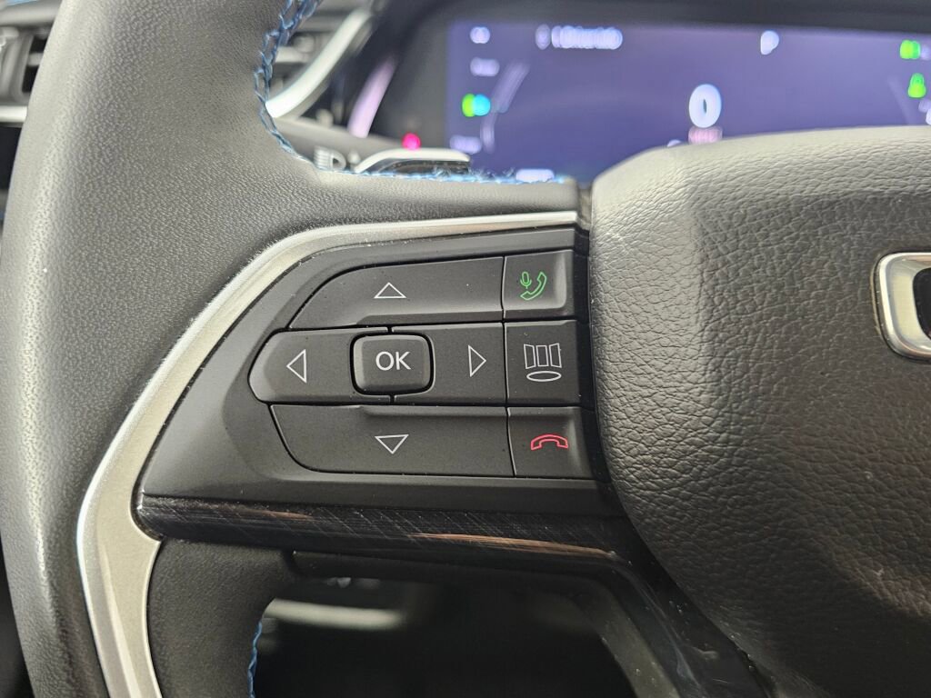 Used 2022 Jeep Grand Cherokee Trailhawk AWD/4WD image 21